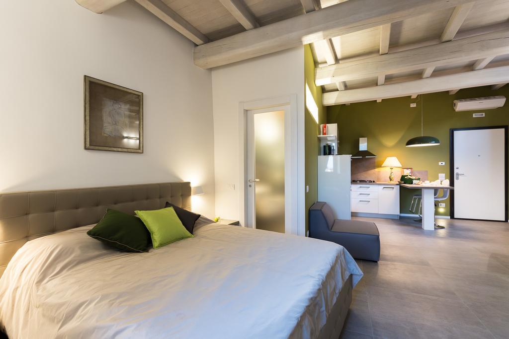 Vicolo Fabbri Appartamenti モンテファルコ 部屋 写真